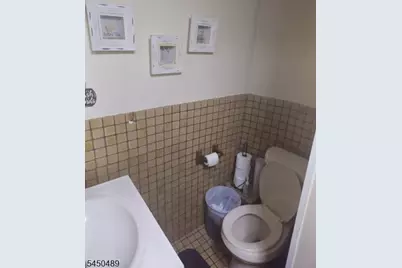785 Highland Ave, Newark, NJ 07104 - Photo 9