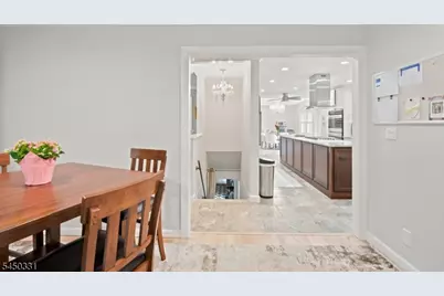 35 Mercier Pl, Berkeley Heights Township, NJ 07922 - Photo 15