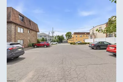 10 Cross St, Belleville, NJ 07109 - Photo 27
