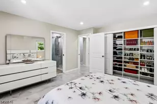 881 Bordentown Ave, Sayreville, NJ 08879 - Photo 23
