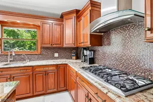 881 Bordentown Ave, Sayreville, NJ 08879 - Photo 13