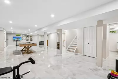 881 Bordentown Ave, Sayreville, NJ 08879 - Photo 25