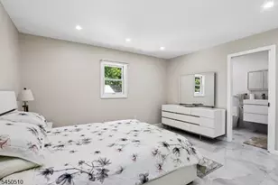 881 Bordentown Ave, Sayreville, NJ 08879 - Photo 19