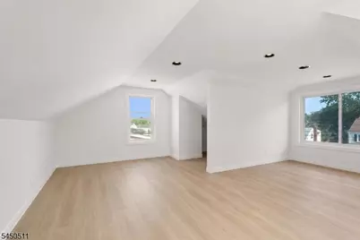 175 Colonial Rdwest, Union Township, NJ 07083 - Photo 29