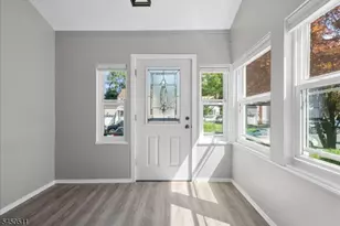 175 Colonial Rdwest, Union Township, NJ 07083 - Photo 3