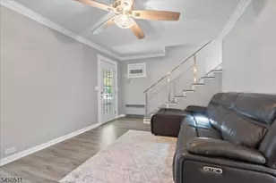 175 Colonial Rdwest, Union Township, NJ 07083 - Photo 7