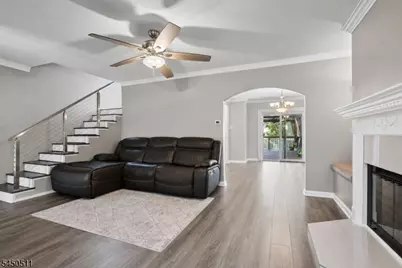 175 Colonial Rdwest, Union Township, NJ 07083 - Photo 11