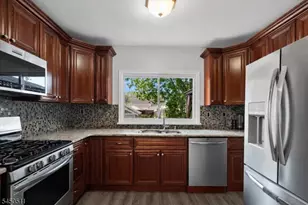 175 Colonial Rdwest, Union Township, NJ 07083 - Photo 19