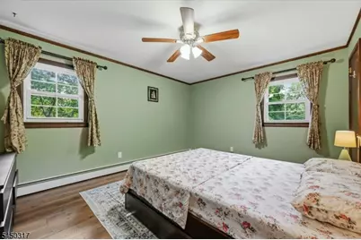 2 Oak Dr, Hampton Township, NJ 07860 - Photo 15