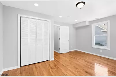 7 S Valley Rd, West Orange Township, NJ 07052 - Photo 9