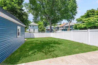 7 S Valley Rd, West Orange Township, NJ 07052 - Photo 21