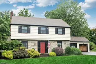 39 Jacobus Ave, Little Falls Township, NJ 07424 - Photo 1