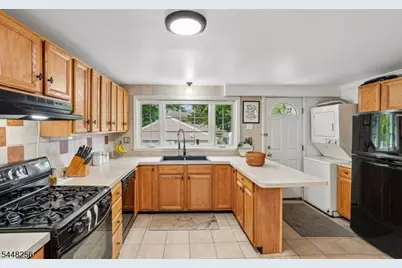 20 1st St, North Arlington, NJ 07031 - Photo 5