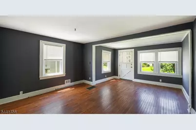 347 Pine Ave, Garwood, NJ 07027 - Photo 7