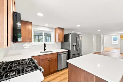 31 N Main St, Flemington, NJ 08822 - Photo 9