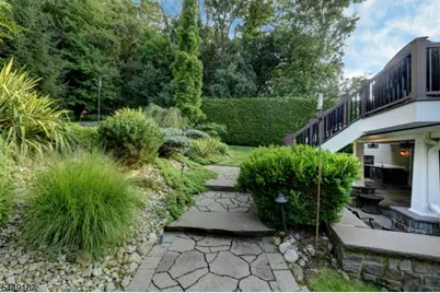 30 The Glen, Cedar Grove, NJ 07009 - Photo 11