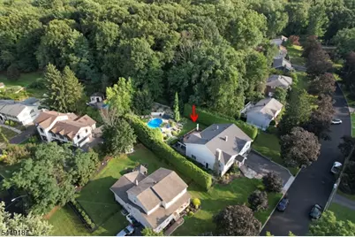 30 The Glen, Cedar Grove, NJ 07009 - Photo 5