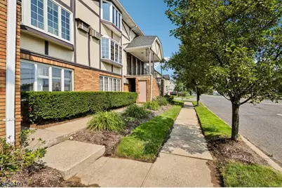 33 Henry Pl #B2, Hackensack, NJ 07601 - Photo 3