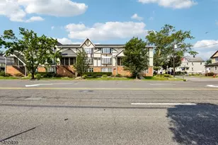 33 Henry Pl, Hackensack, NJ 07601 - Photo 7