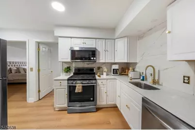 133 Port Ave, Elizabeth, NJ 07206 - Photo 3