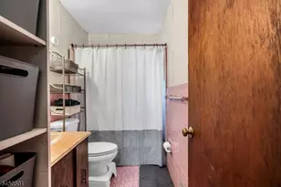 143 Greenbrook Rd, North Plainfield, NJ 07060 - Photo 17