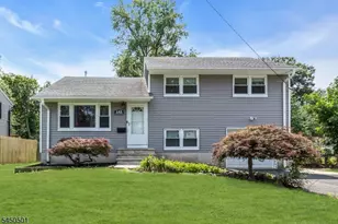 143 Greenbrook Rd, North Plainfield, NJ 07060 - Photo 1
