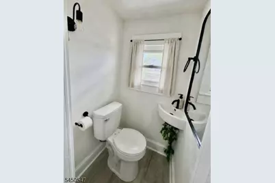 11 Jean Ct, Woodbridge Township, NJ 07095 - Photo 21