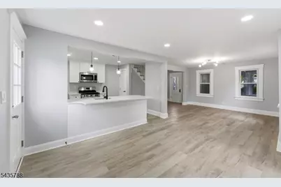 11 Jean Ct, Woodbridge Township, NJ 07095 - Photo 15