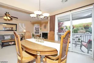 101 Quartz Ln, Paterson, NJ 07501 - Photo 7