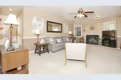 101 Quartz Ln #101, Paterson, NJ 07501 - Photo 5