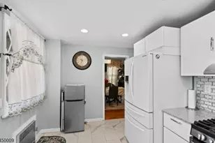884 Townley Ave, Union Township, NJ 07083 - Photo 1