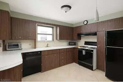351 Fernwood Ter, Linden, NJ 07036 - Photo 15