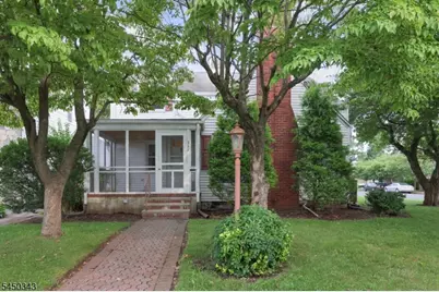 351 Fernwood Ter, Linden, NJ 07036 - Photo 3