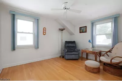 351 Fernwood Ter, Linden, NJ 07036 - Photo 21