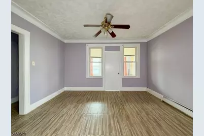 231 Myrtle Ave, Irvington, NJ 07111 - Photo 9