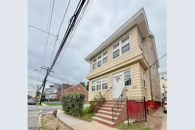 231 Myrtle Ave, Irvington, NJ 07111 - Photo 3