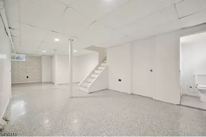 526 Highland Ave, Montclair, NJ 07043 - Photo 25