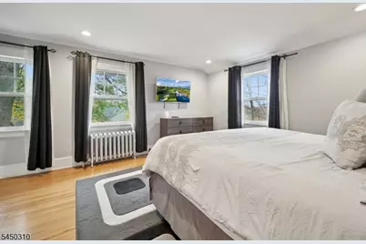 526 Highland Ave, Montclair, NJ 07043 - Photo 19