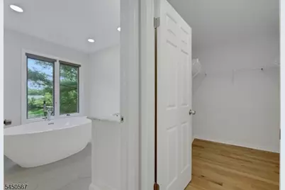 35 Reagan Way, Washington Township, NJ 07676 - Photo 21