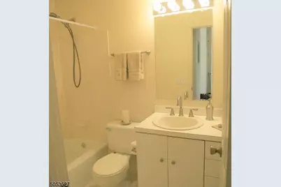 519 Trinity Pl #1BS, Westfield Town, NJ 07090 - Photo 9