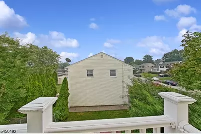56 Eaton Pl, Bloomfield, NJ 07003 - Photo 37