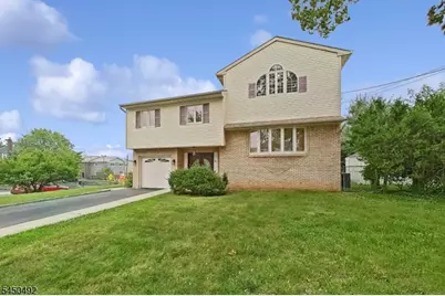 56 Eaton Pl, Bloomfield, NJ 07003 - Photo 3