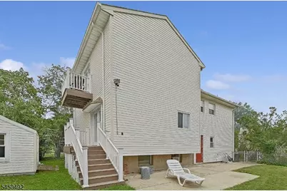 56 Eaton Pl, Bloomfield, NJ 07003 - Photo 9