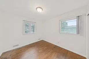 56 Eaton Pl, Bloomfield, NJ 07003 - Photo 25