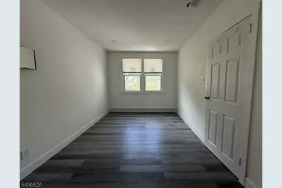 5 Van Wagoner Ave, Clifton, NJ 07013 - Photo 7