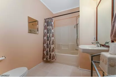 424 Homestead Ct, Lopatcong Township, NJ 08886 - Photo 17