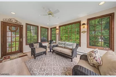 34 Cavell Place, West Caldwell, NJ 07006 - Photo 3