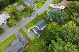 34 Cavell Pl, West Caldwell, NJ 07006 - Photo 35