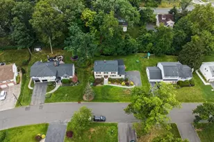 34 Cavell Pl, West Caldwell, NJ 07006 - Photo 33