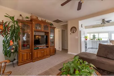51 Lakeview Ave, Ringwood, NJ 07456 - Photo 9